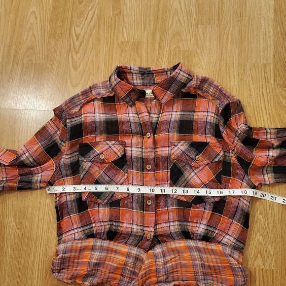 Free People First Bloom Plaid Top size Small in Washed Pop - NEW - Picture 12 of 15